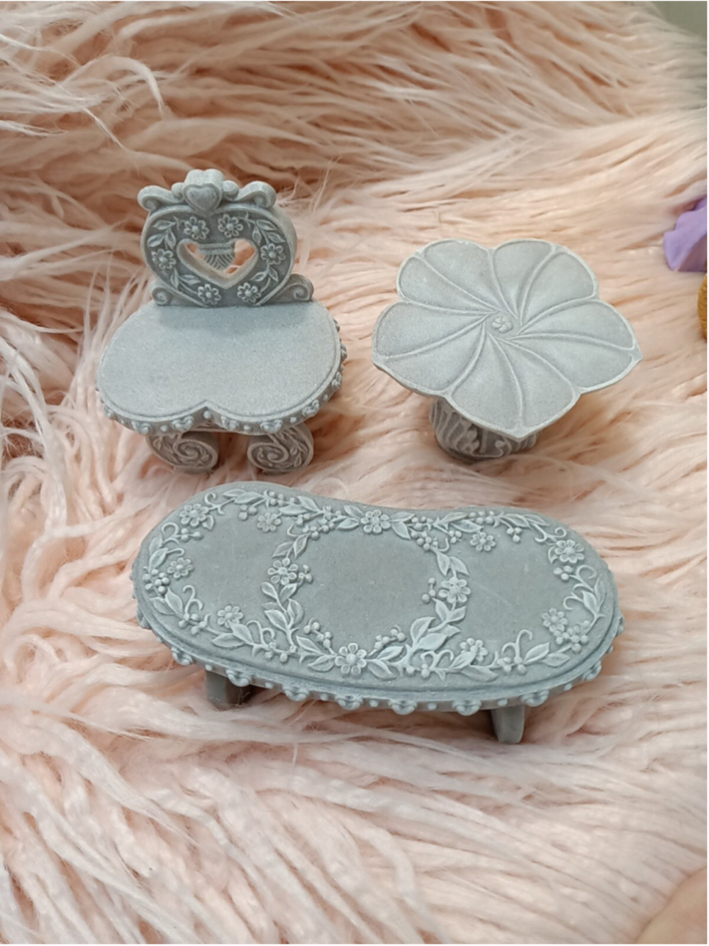 Cherished Teddies Garden Furniture Figurine Set Of 3 Bench Chair Pedestal Heart